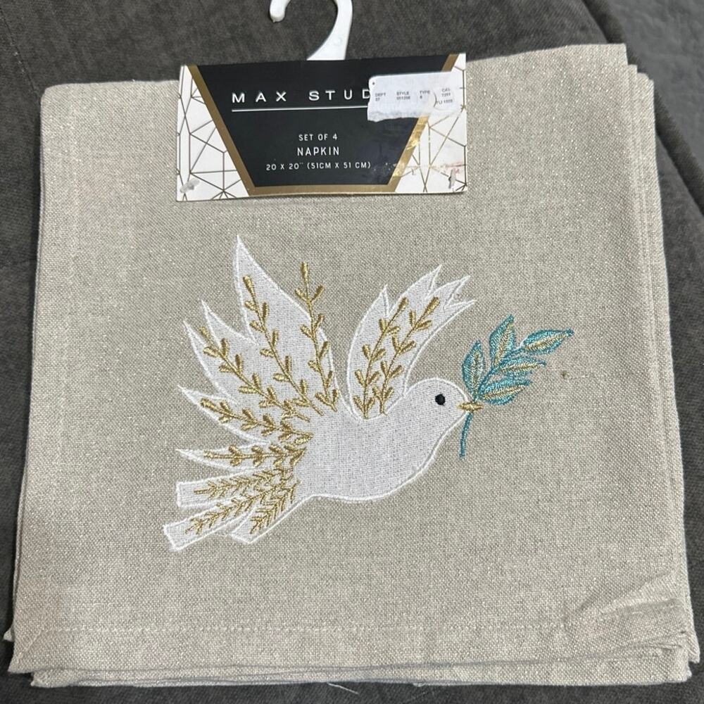 NWT S/4 Max Studio Napkins White Dove Olive Branch Embellished 20”x20” Gold NWT